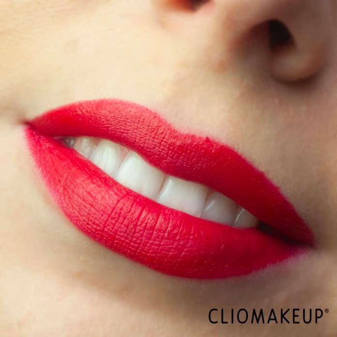 cliomakeup-recensione-rossetti-mac-ximal-matte-lipstick-12